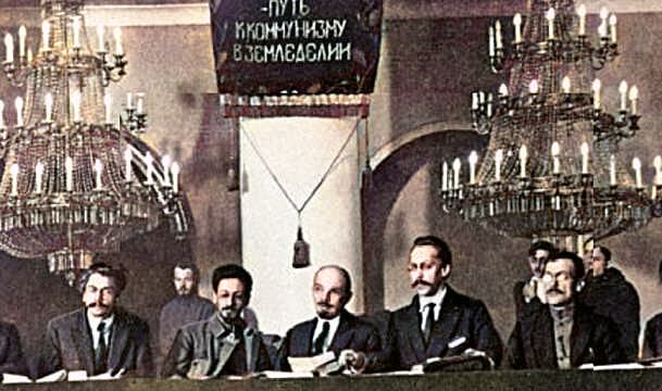 Lenin and Sverdlov (December 1918)
